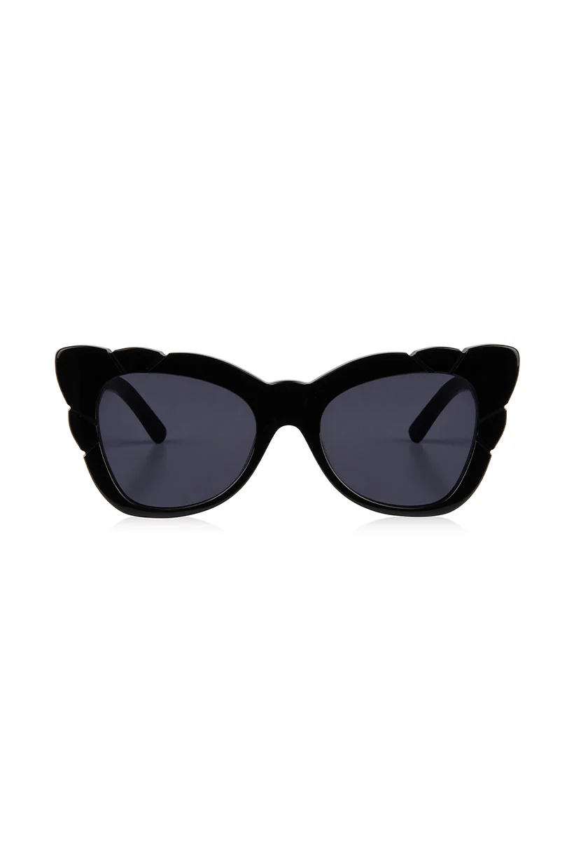 Marilyn with Solid Grey Lens - Image 5