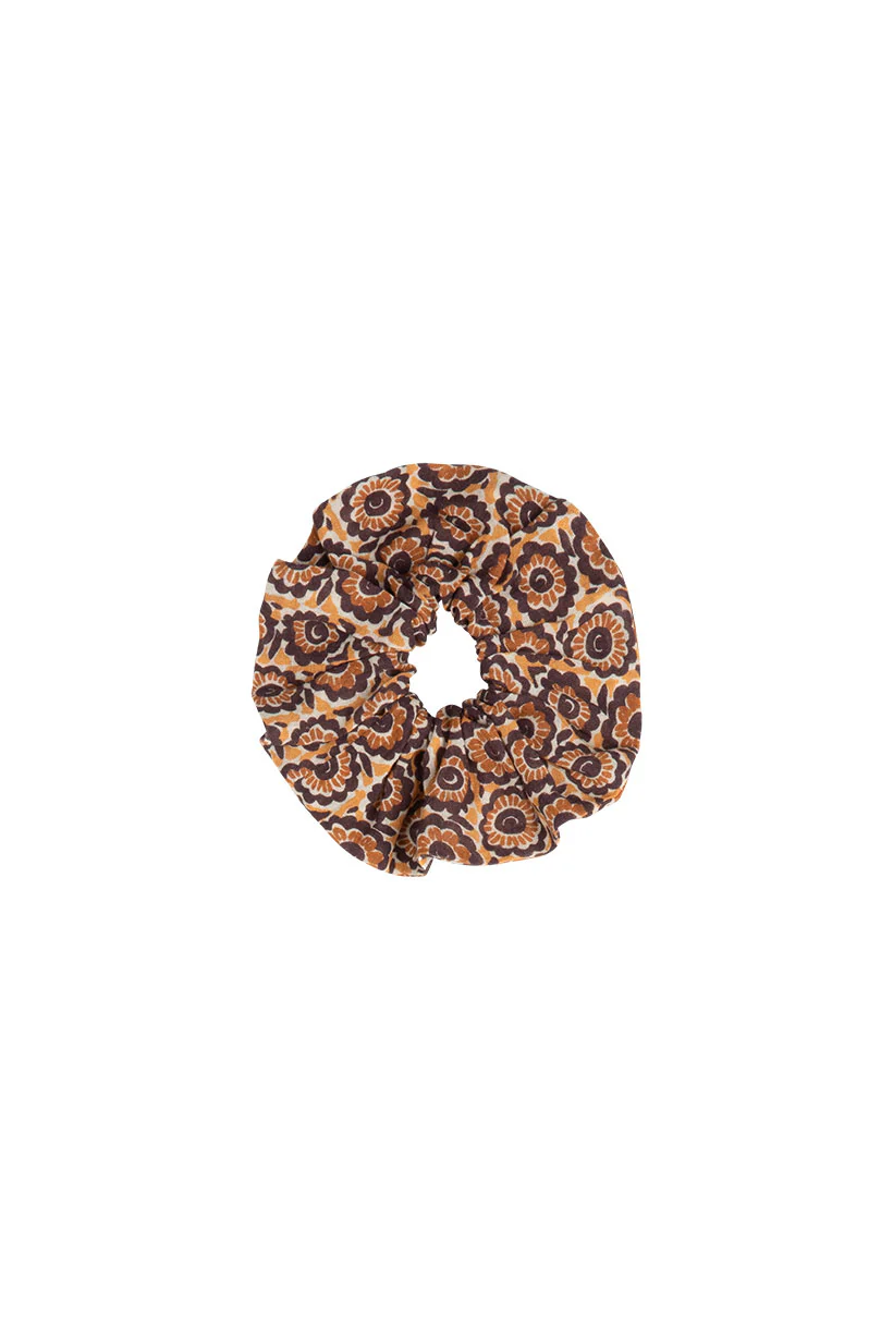 Sannah Jumbo Scrunchie - Image 2