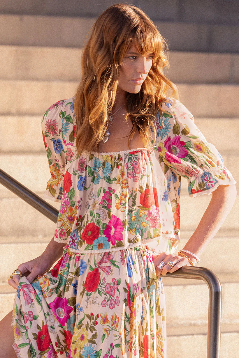 Valley of the Dolls Short Sleeve Blouse - Image 4